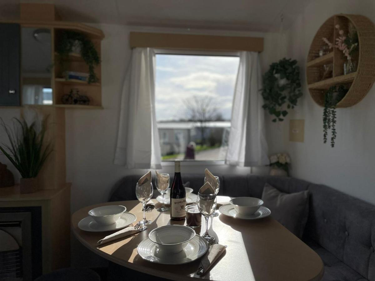 Little Owl - Holiday Home - Caravan Break Tunstall  Екстериор снимка